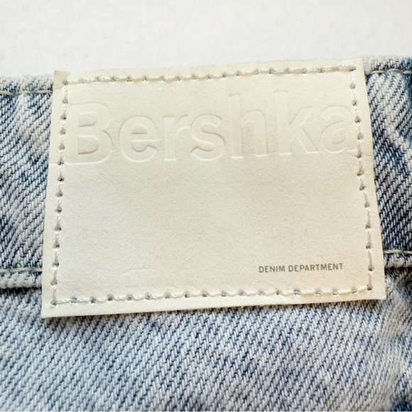 Bershka Denim Women's Light Blue High Waisted Rolled Cuff Shorts size 10 - Picture 8 of 12